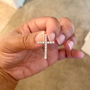 Sterling Silver Cubic Zirconia Cross Pendant